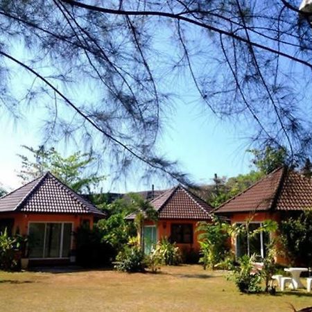 Monkey Dive Hostel Khaolak Khao Lak Eksteriør bilde