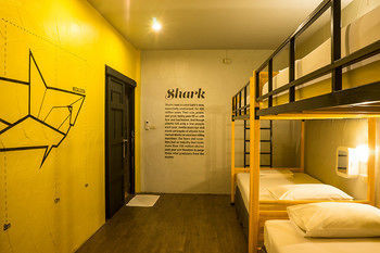 Monkey Dive Hostel Khaolak Khao Lak Eksteriør bilde