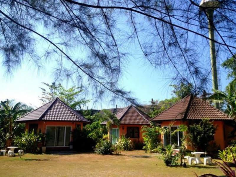 Monkey Dive Hostel Khaolak Khao Lak Eksteriør bilde